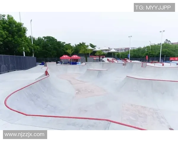 广州滑板队战术解析：聚焦滑板运动的团队协作与技巧提升